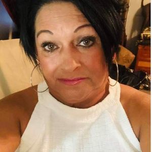 Meet your Posher, Ramona